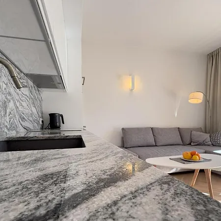 Baltic White Diuna Supernovi Lägenhet