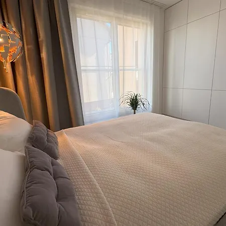 Baltic White Diuna Supernovi Appartement *