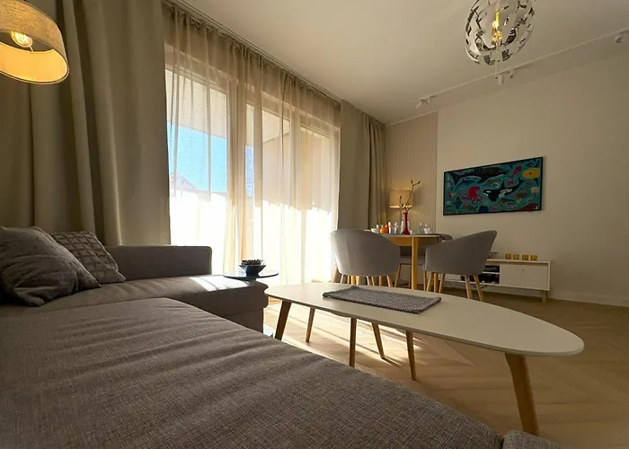 Baltic White Diuna Supernovi Gdynia